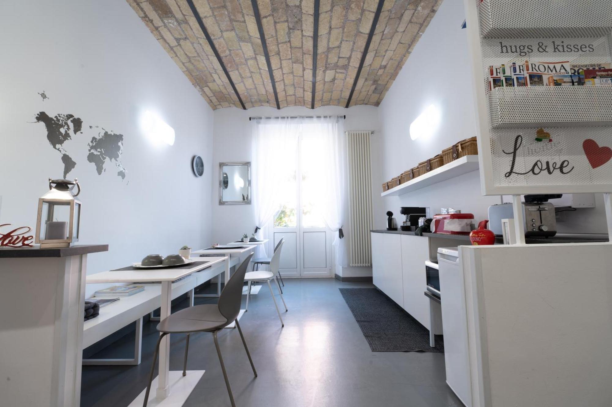 Inn Urbe Colosseo Rome Exterior photo