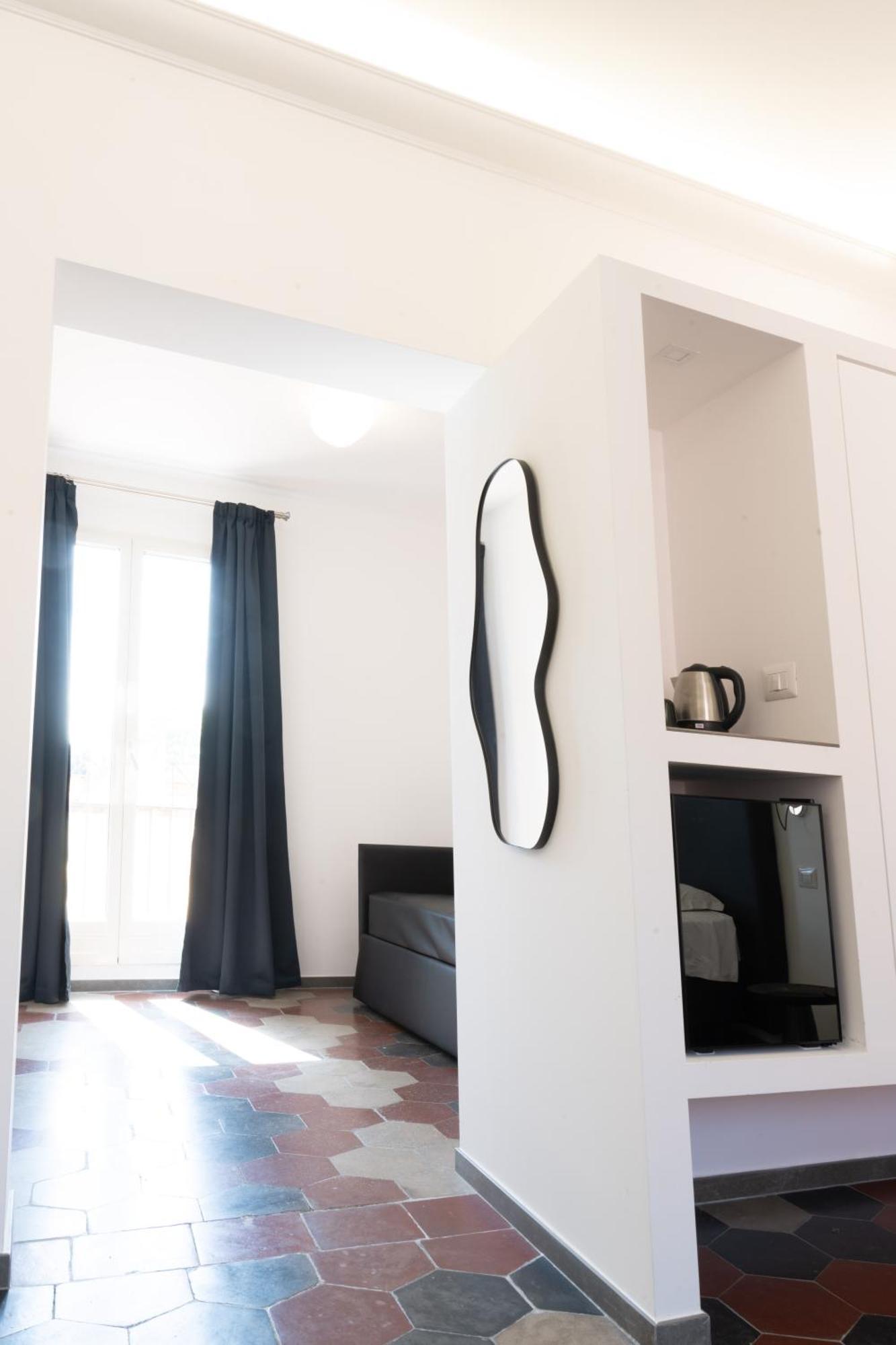 Inn Urbe Colosseo Rome Exterior photo