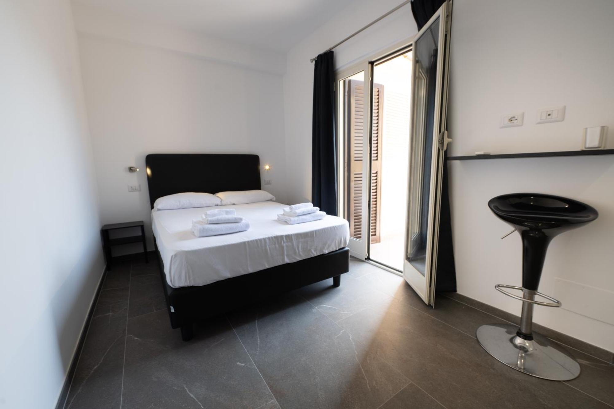 Inn Urbe Colosseo Rome Exterior photo