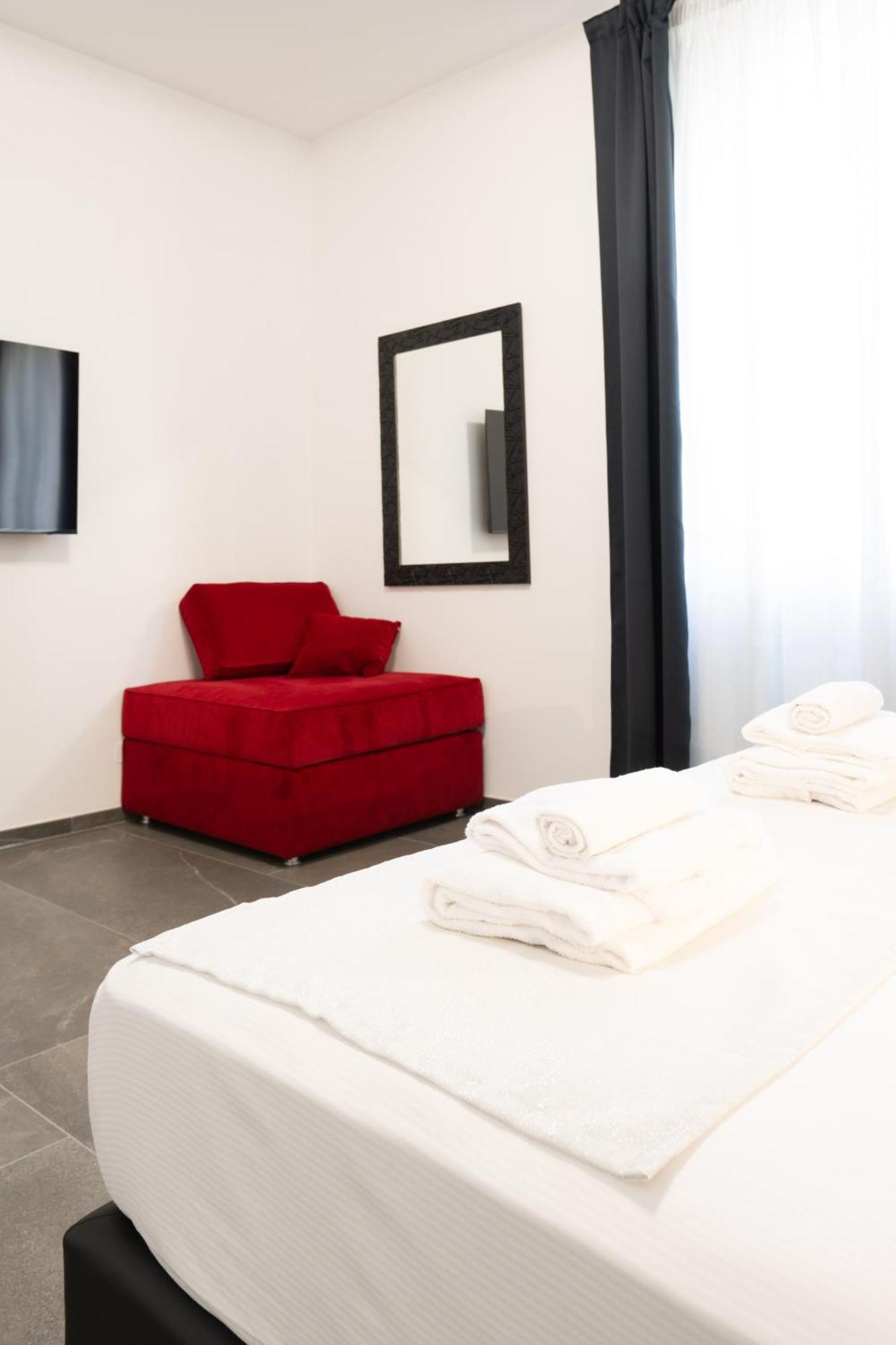 Inn Urbe Colosseo Rome Exterior photo